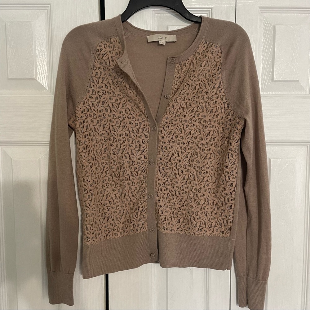 Ann Taylor Loft cardigan medium